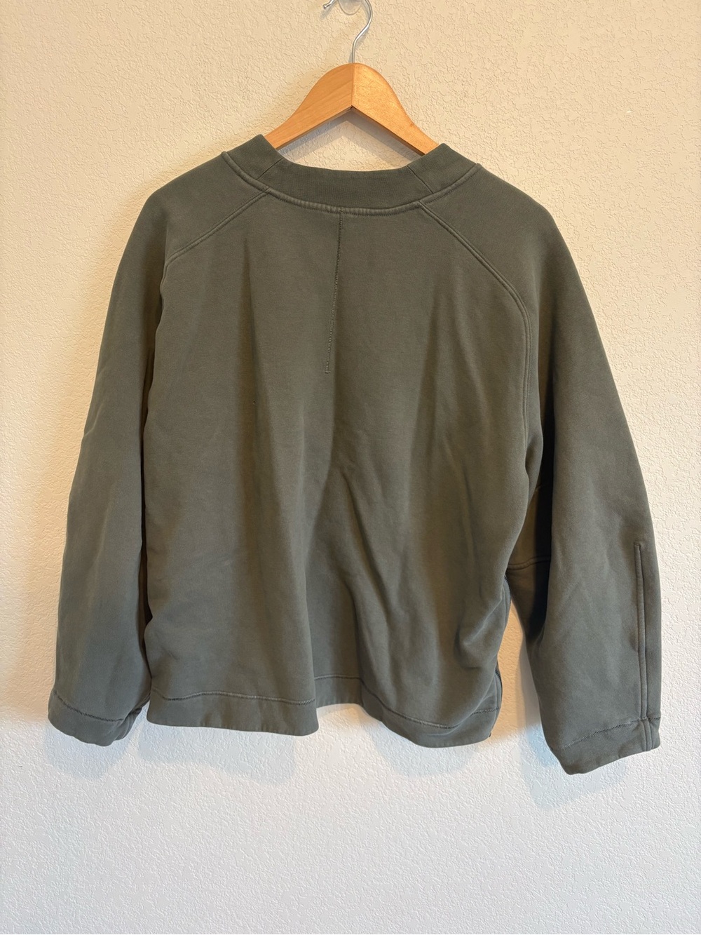 Lululemon Olive Green Zip Sleeve Pullover Sweatshirt Crewneck Oversized - Picture 9 of 12